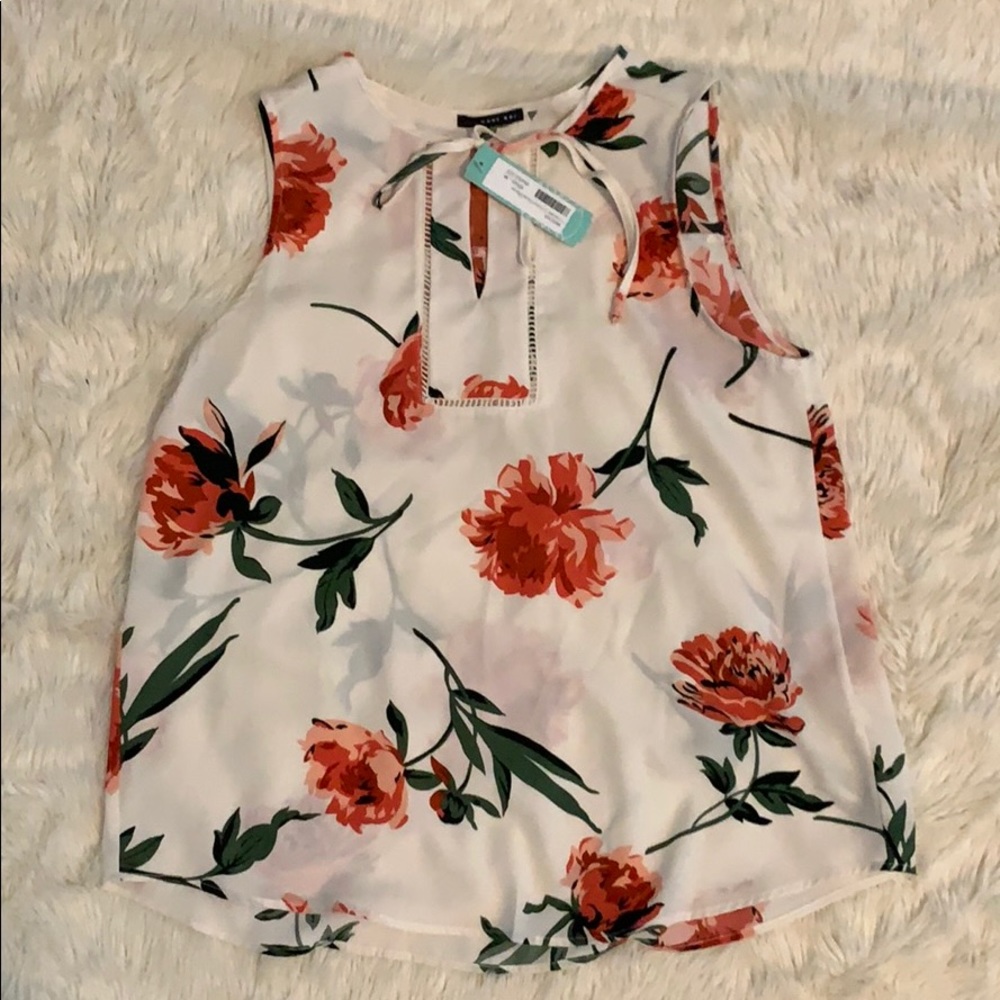 Brand New with Tags Women’s Sleeveless Top